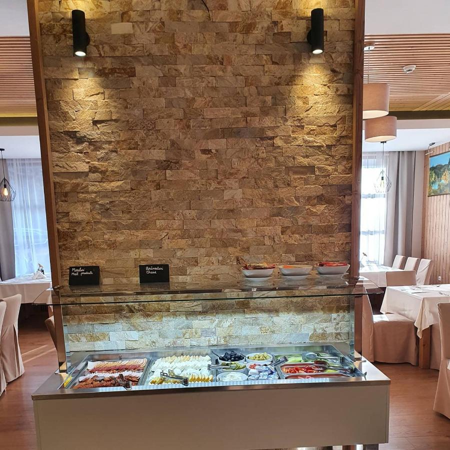 Monte Cervo Bio Hotel & Spa 코바스나 외부 사진