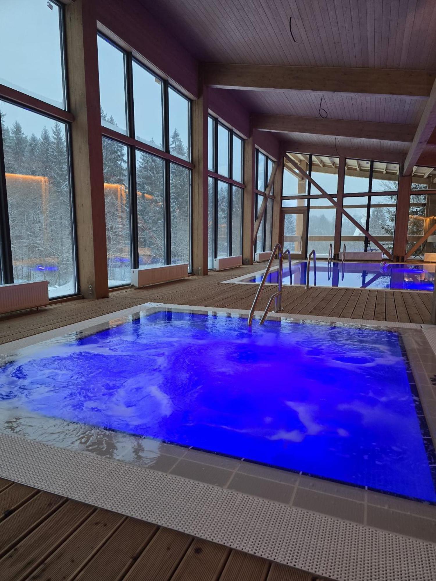 Monte Cervo Bio Hotel & Spa 코바스나 외부 사진