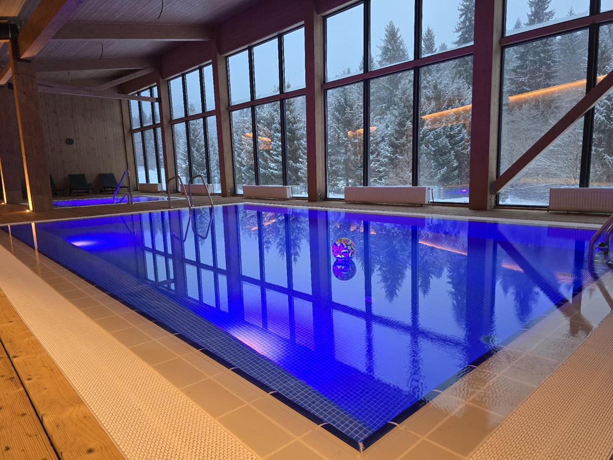 Monte Cervo Bio Hotel & Spa 코바스나 외부 사진